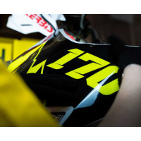 TITAN Apex Yellow 137cm